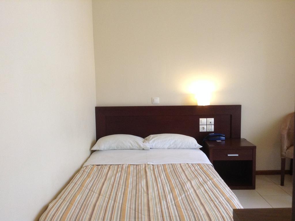 Hotel Electra Volos Kamer foto