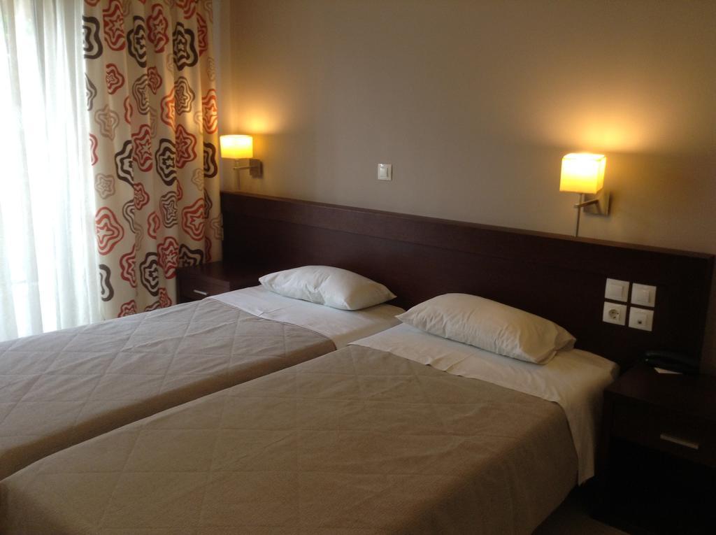 Hotel Electra Volos Kamer foto