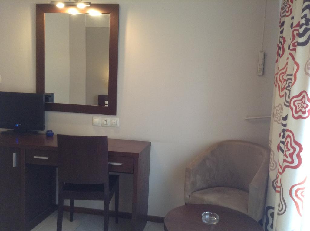 Hotel Electra Volos Kamer foto