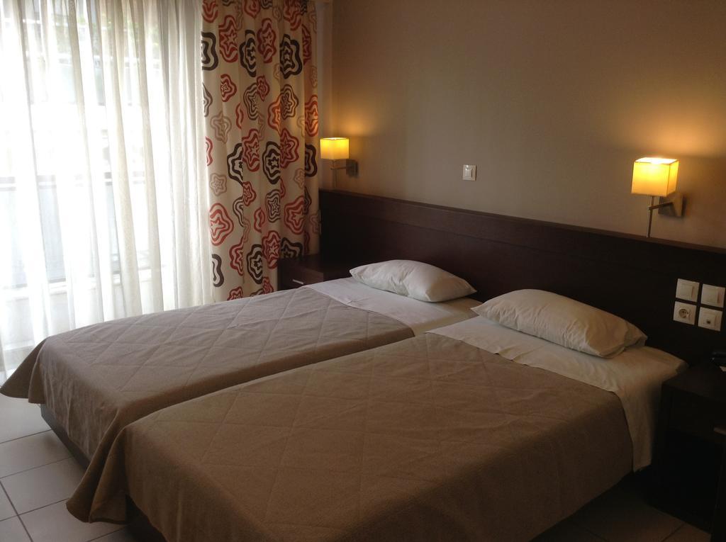 Hotel Electra Volos Kamer foto