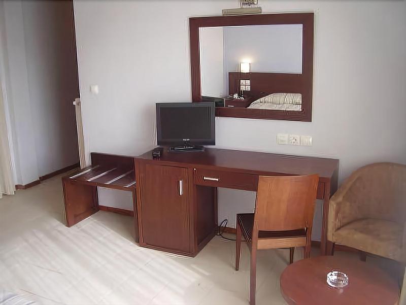 Hotel Electra Volos Buitenkant foto